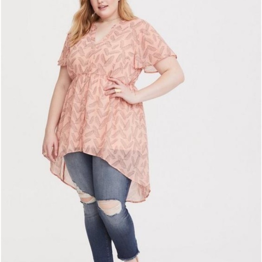 Torrid Lexie Babydoll Tunic Top Women’s Plus Size 00 Peachy Pink Chiffon Feather